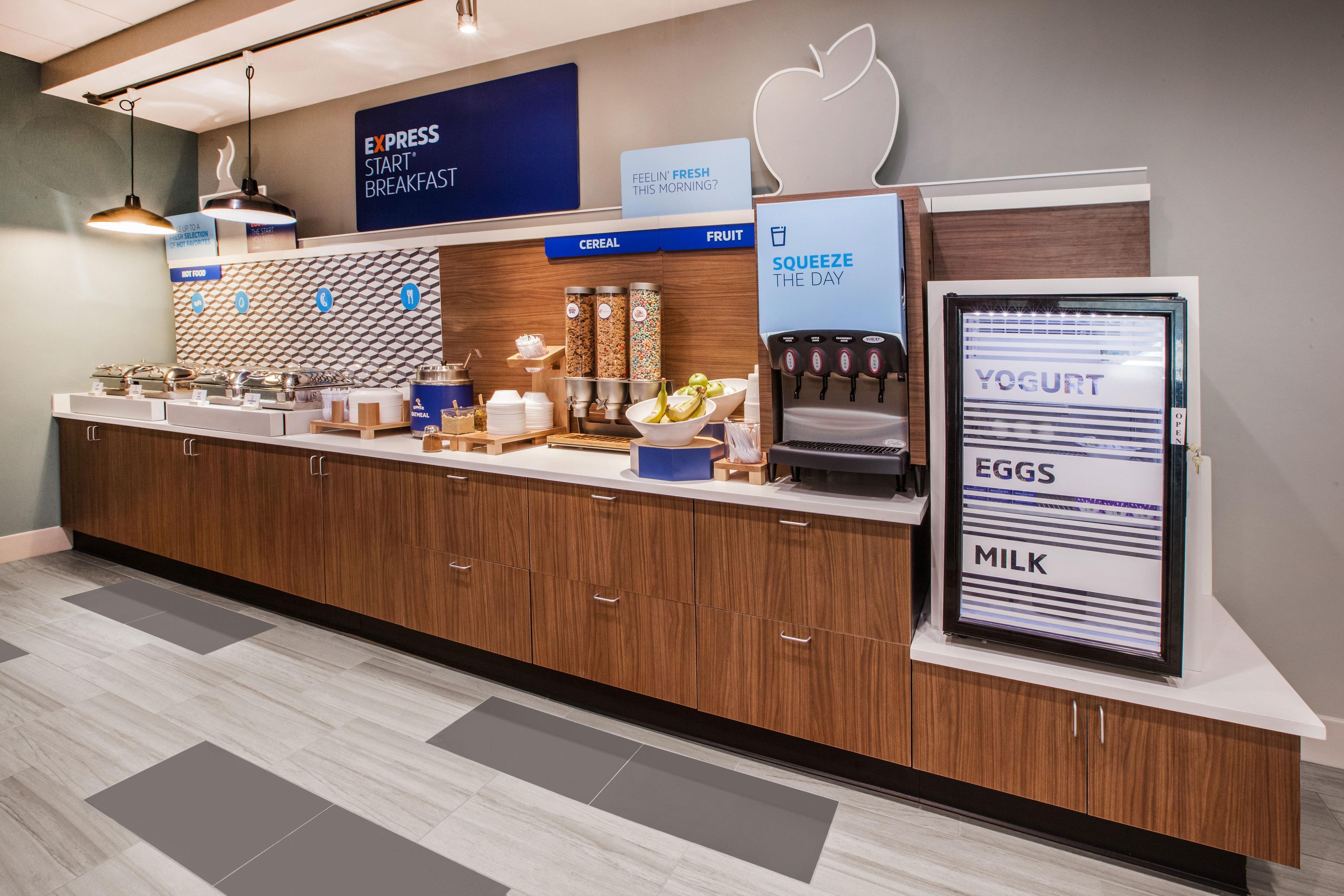 Holiday Inn Express Hotel & Suites Knoxville By Ihg Экстерьер фото