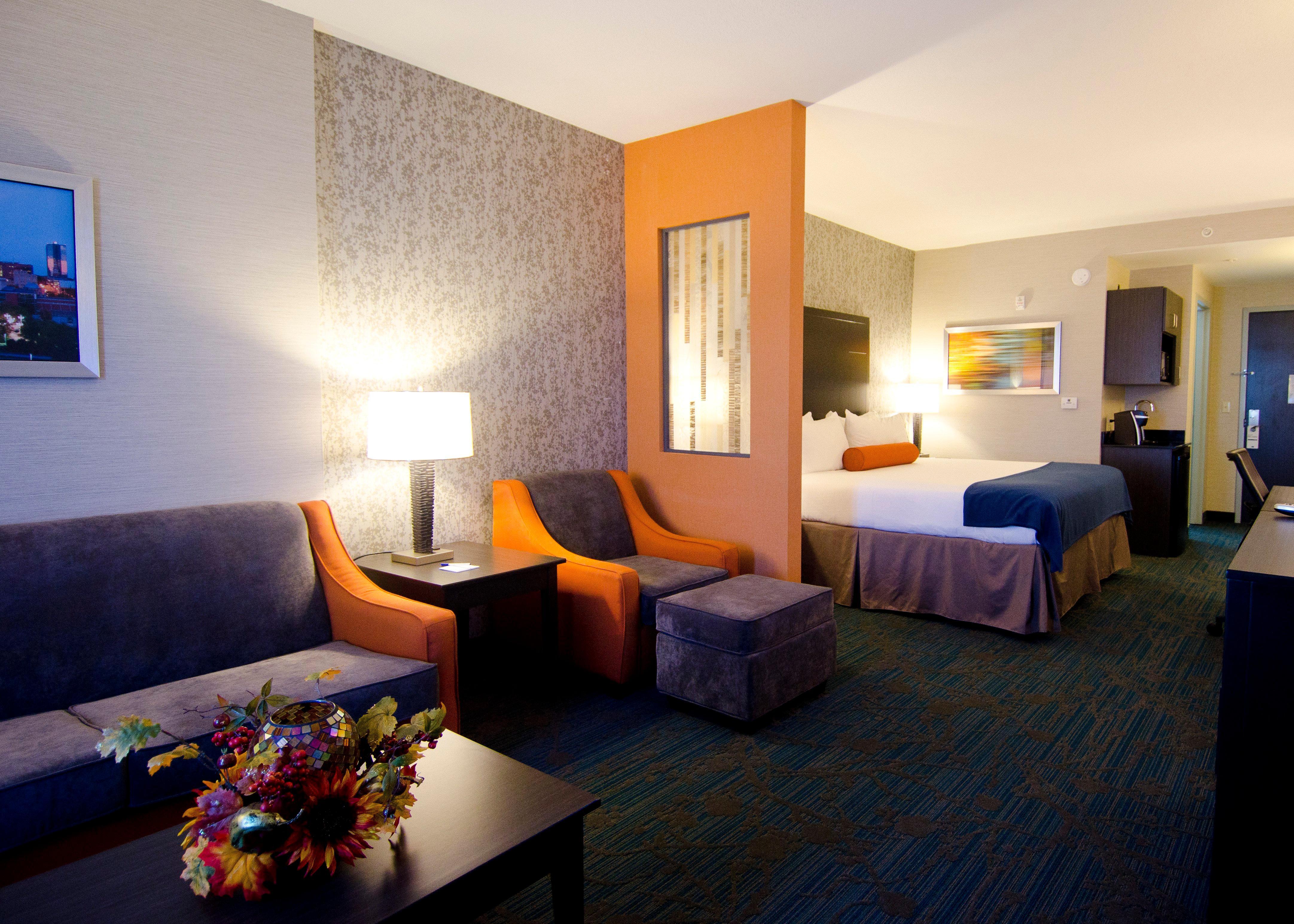 Holiday Inn Express Hotel & Suites Knoxville By Ihg Экстерьер фото